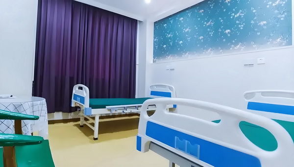 落户深圳福利_重绘仙侠世界《凡人修仙传》开播 门出张特资部是投身